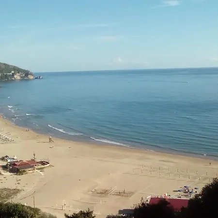 Il Bianco E Il Blu Daire Sperlonga